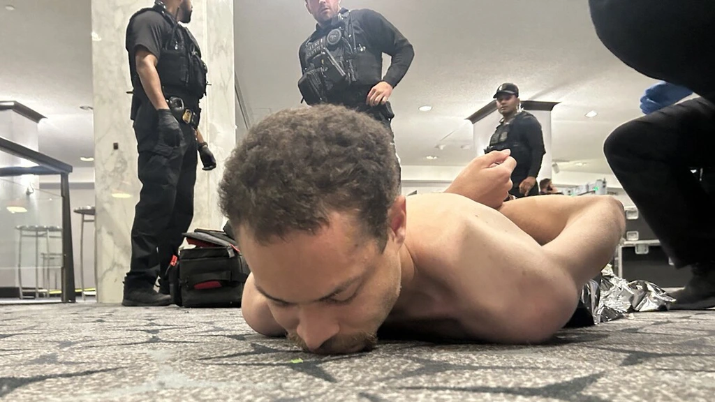 Foto: Schutter Correspondents' Dinner aangeklaagd voor moordpoging op president Trump