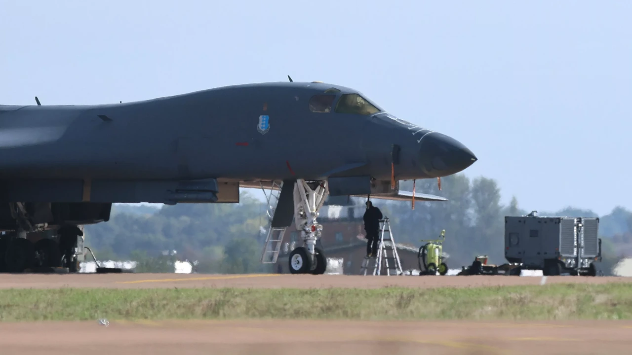 VS haalt bommenwerpers weg uit Engeland vanwege ‘dreiging’ VS haalt bommenwerpers weg uit Engeland vanwege ‘dreiging’
