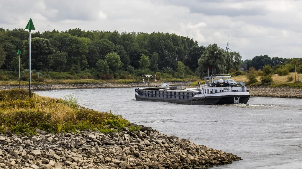 Foto: Eenrichtingsverkeer op IJssel vanaf morgen vanwege aanhoudend laag water