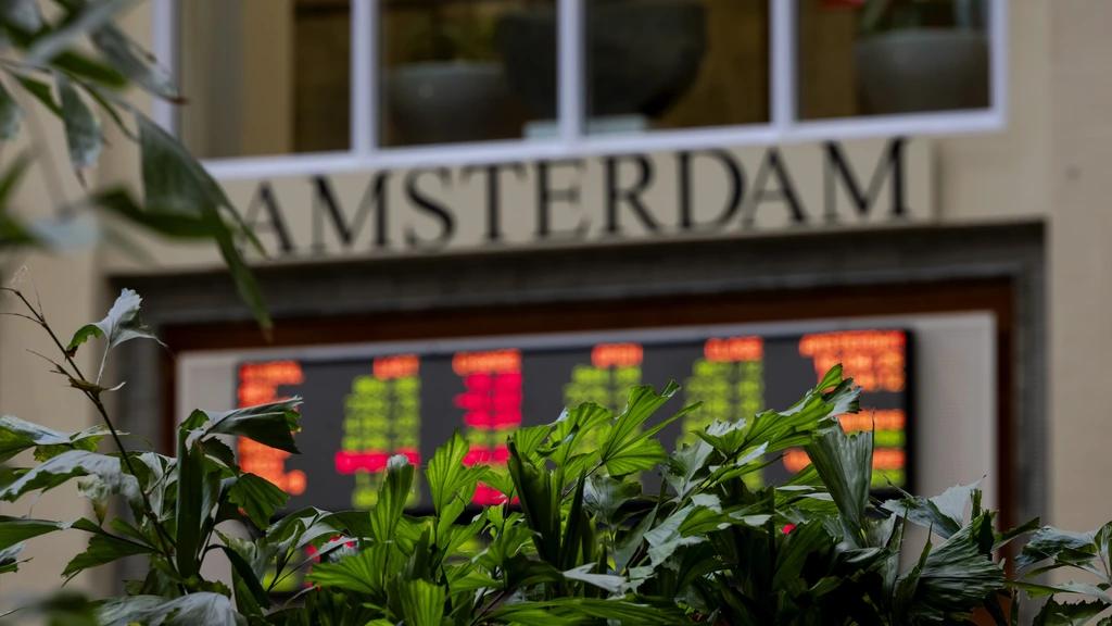 Foto: Amsterdamse beurs tikt record aan door optimisme over Midden-Oosten