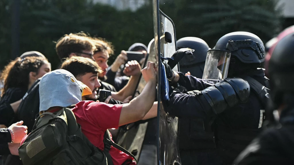 Foto: Studenten sluiten zich aan bij Franse scholierenprotesten, meer acties aangekondigd