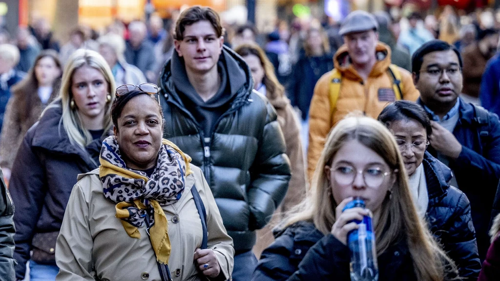 Foto: Onderzoek: aanzienlijke groep Nederlanders voelt zich achtergesteld