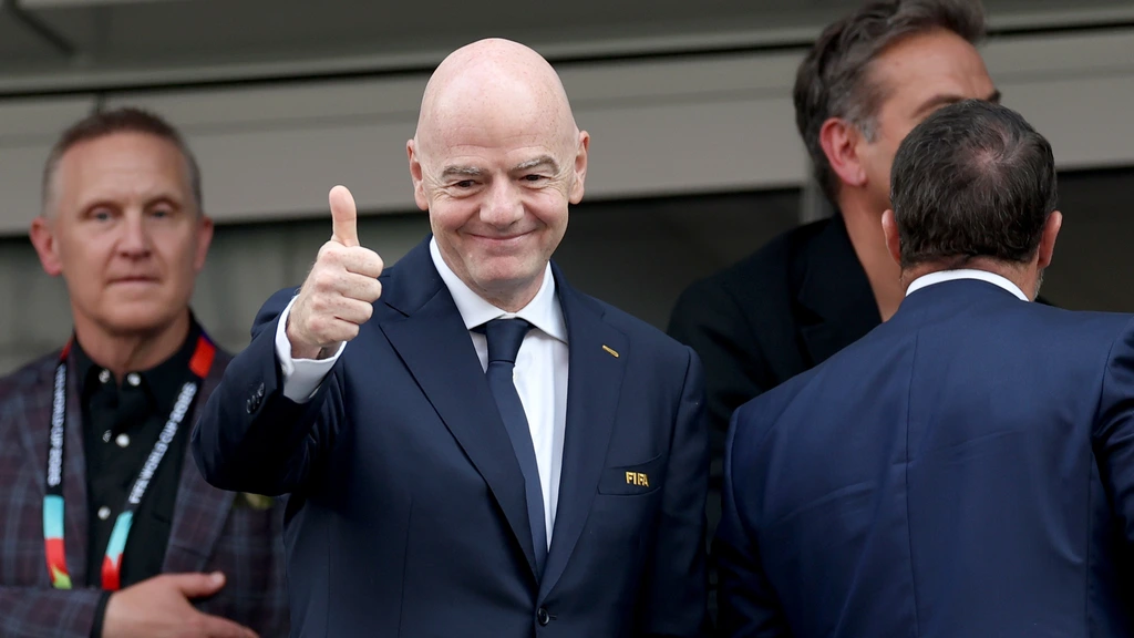 ​​​​​​​BBC: Infantino maakte tijdens WK 27 vluchten met privéjet