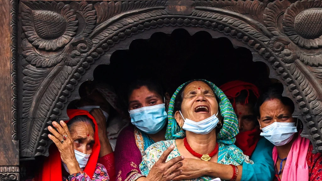 Dodental Nepal boven de 1000, 'hoop op redden van mensen eigenlijk opgegeven'