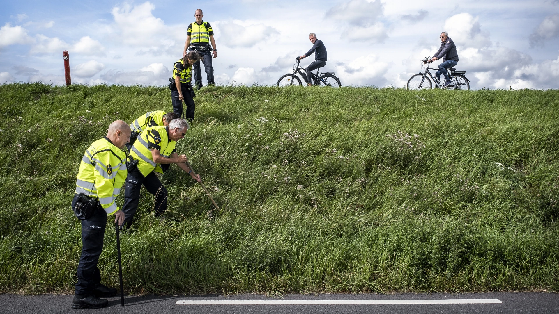 Automobilist die Tamar (14) uit Marken overreed volledig vrijgesproken