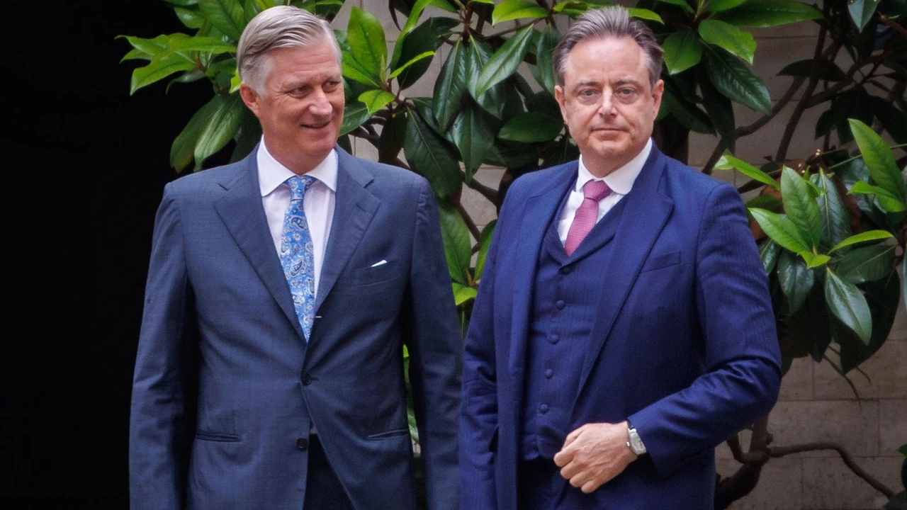 Belgische koning stelt Bart De Wever aan als formateur na verkiezingswinst