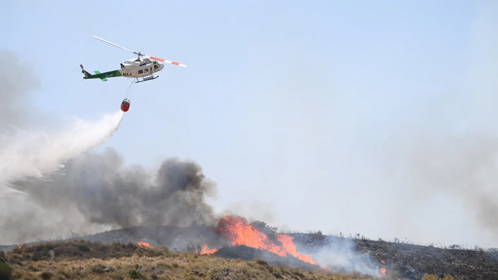 Foto: Al 6600 hectare grond verwoest door dodelijke natuurbrand in Zuid-Spanje
