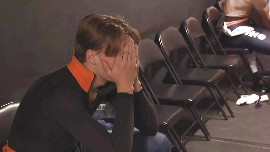 Van 't Wout rijdt Boer onderuit en ziet zo Nederlandse medailles in rook opgaan