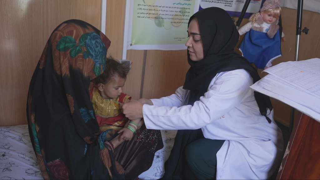 Foto: Minder zorg voor Afghaanse vrouwen en kinderen, internationale steun weg om Taliban