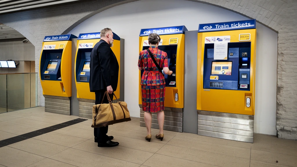 Goedkoper treinabonnement moet vanaf 21 juni gaan gelden