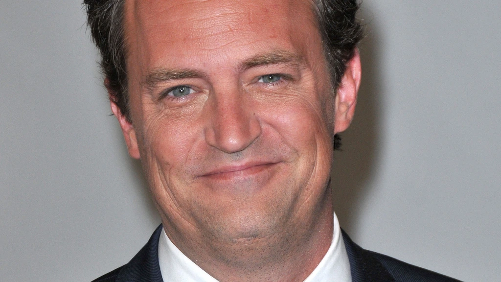 Persoonlijk assistent Matthew Perry krijgt celstraf voor toedienen ketamine Persoonlijk assistent Matthew Perry krijgt celstraf voor toedienen ketamine