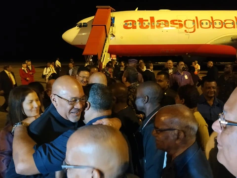 Suriname wacht op het antwoord van Bouterse