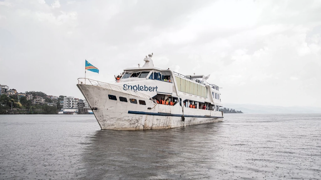 Foto: Veerboot zinkt in de nacht in Congo, zeker 41 doden en 49 vermisten 