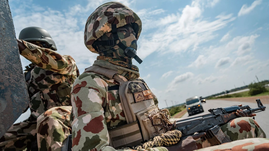 Foto: Nigeria opent klopjacht op ontvoerders na socialemediavideo met honderden gijzelaars