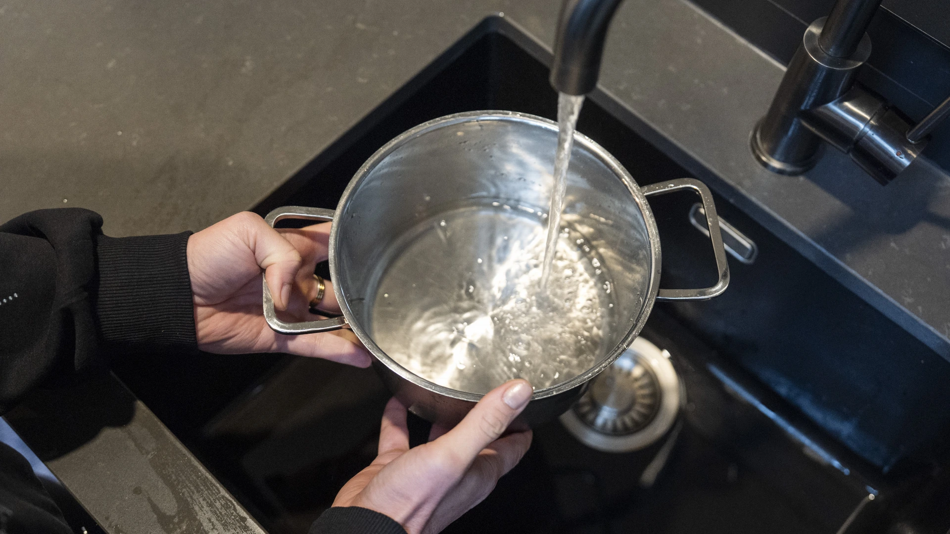 Advies om drinkwater te koken voor 200.000 mensen vanwege E.coli-bacterie