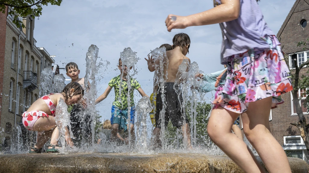 Het blijft droog en warm, goed nieuws voor zonsverduistering van woensdag