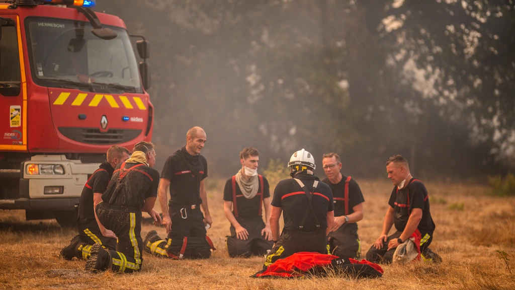Tienduizenden evacuees in Frankrijk weer naar huis, noodtoestand Spanje opgeheven
