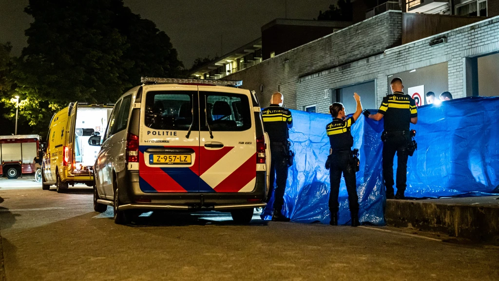 Foto: NRC: man die in Rotterdam overleed na arrestatie had geen fiets gestolen