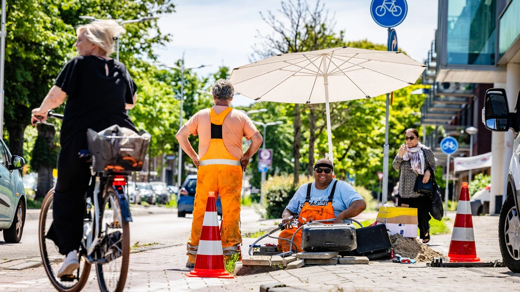 Werken in de brandende zon, mag dat wel?