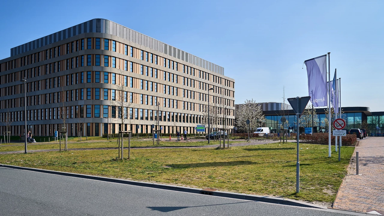 Bredaas ziekenhuis pakt eigen personeel aan: wielklem voor foutparkeren Bredaas ziekenhuis pakt eigen personeel aan: wielklem voor foutparkeren