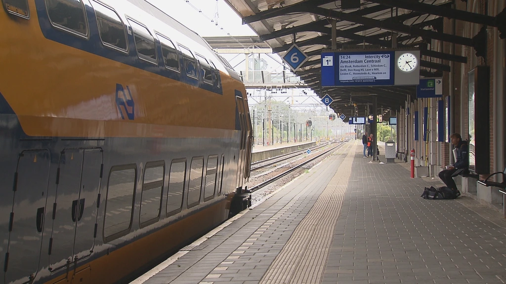 Oververhitting in kabelgoot: geen treinen tussen Rotterdam en het zuiden
