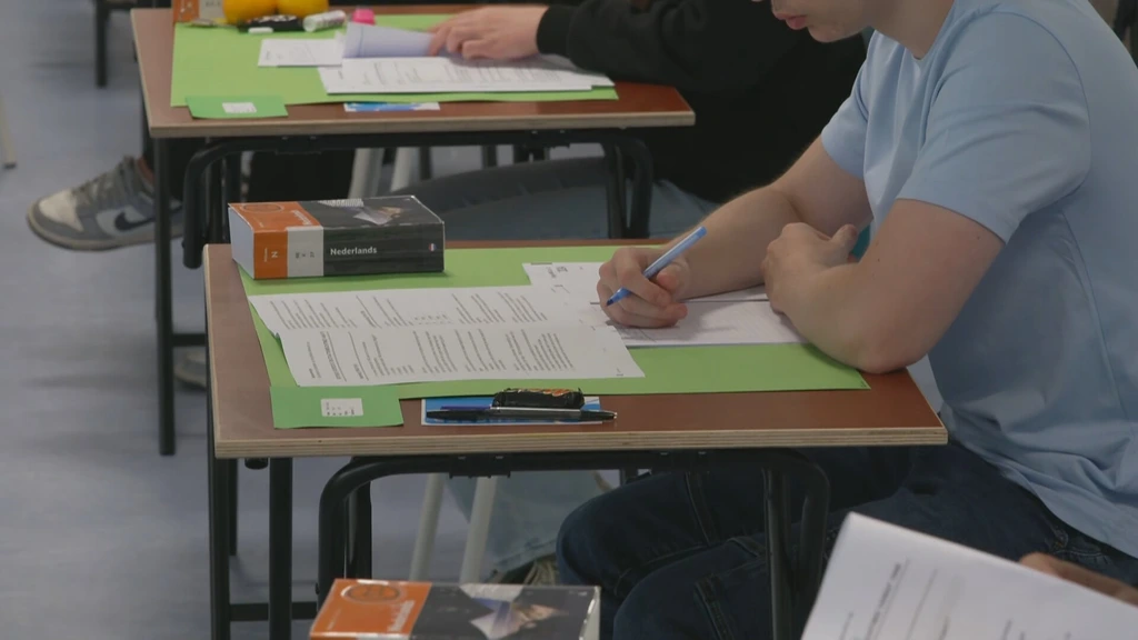 Foto: Eindexamens beginnen met voor het eerst ook een hulplijn tegen stress