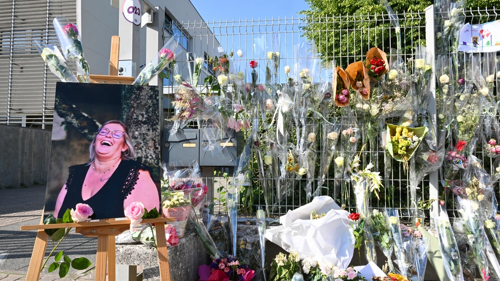 Franse tiener die onderwijsassistent doodstak moet 18 jaar de cel in