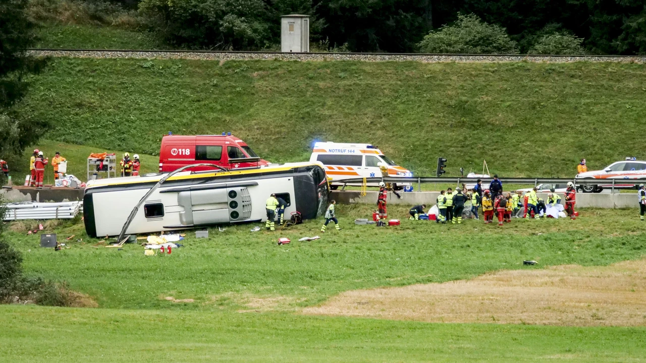 Chauffeur touringcar na fataal ongeluk Zwitserland: ‘Nachtmerrie voor passagiers’
