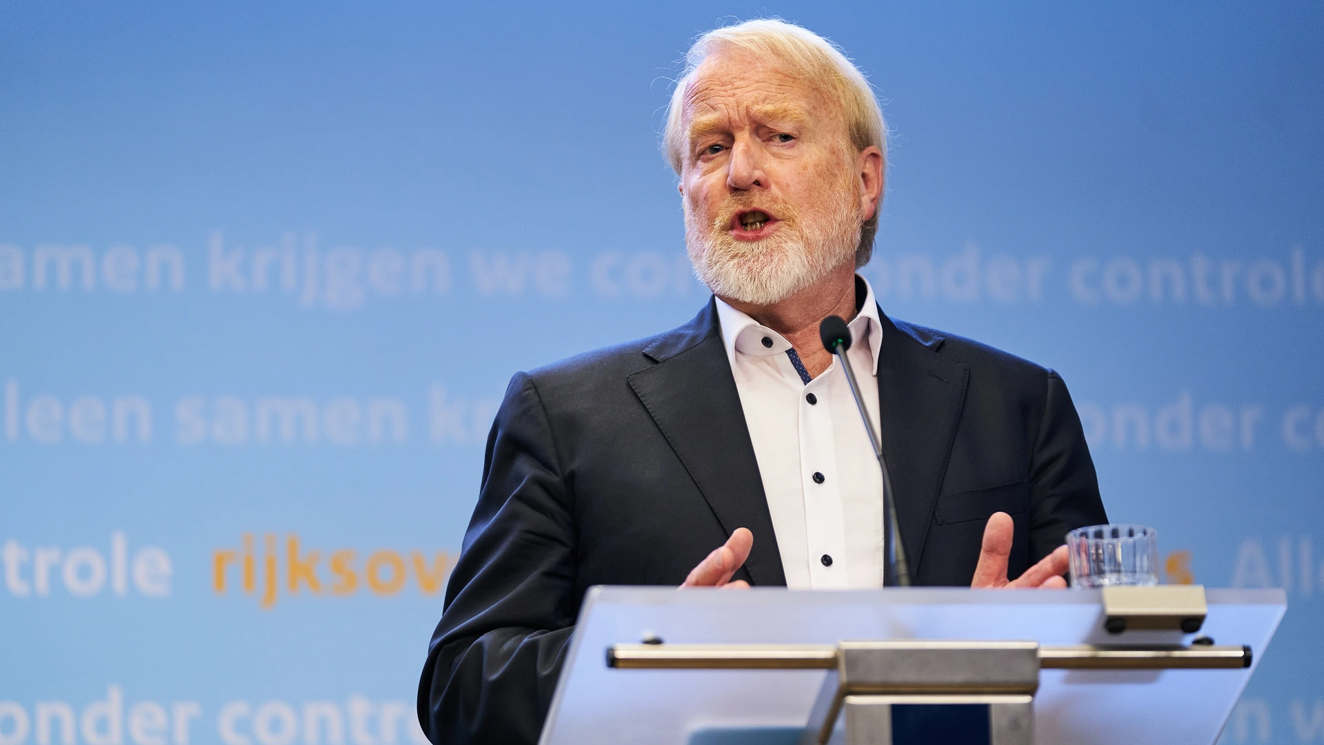 Dringend advies aan het RIVM: 'Geef verkeerde inschattingen tijdens corona toe'