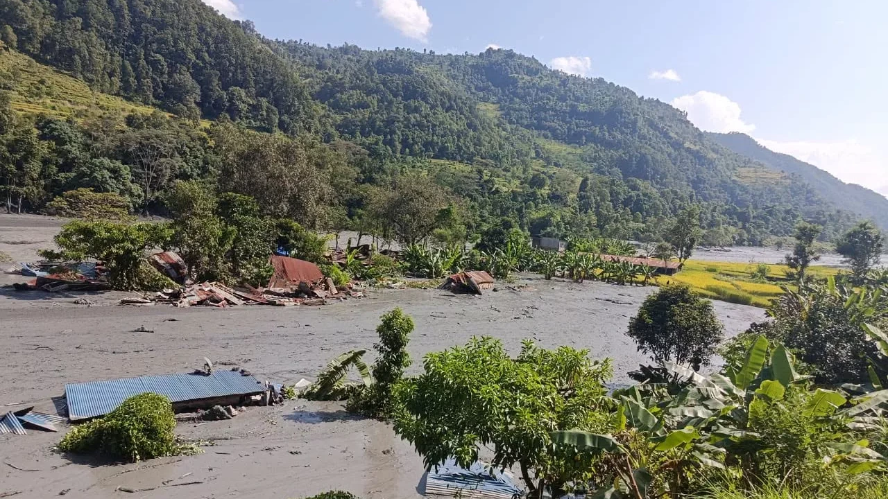 Opnieuw overstroming in Nepal, vijf mensen vermist Opnieuw overstroming in Nepal, vijf mensen vermist