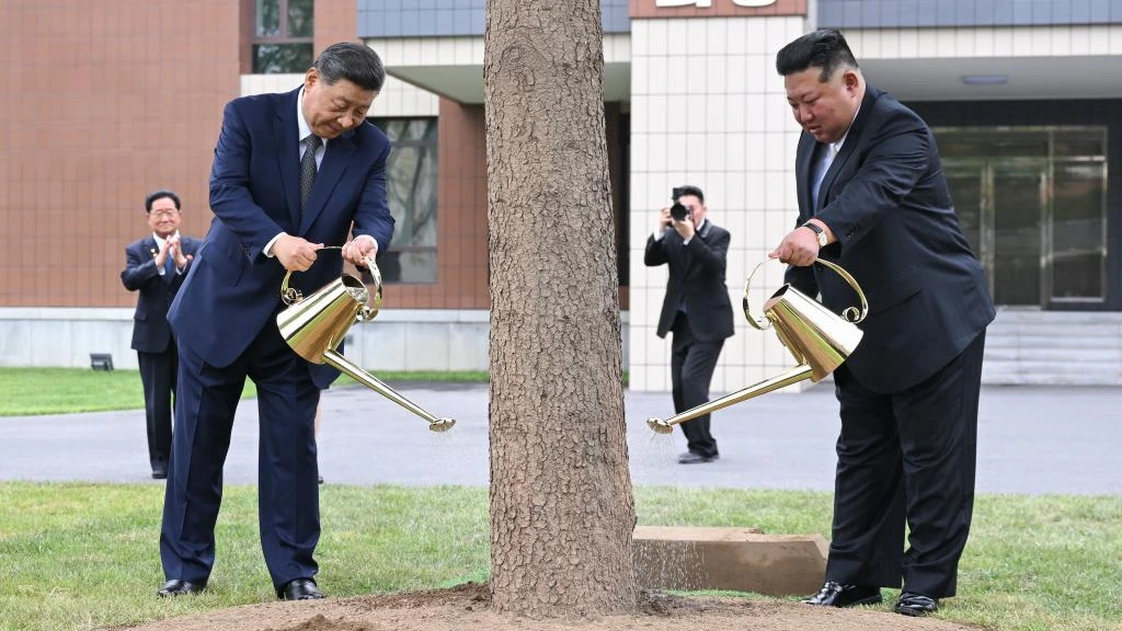 Xi sluit bezoek aan Kim Jong-un af, landen willen 