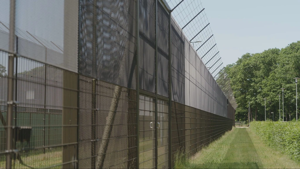 Tbs-systeem verder vastgelopen: doorstroom stokt, wachtlijst loopt op Tbs-systeem verder vastgelopen: doorstroom stokt, wachtlijst loopt op