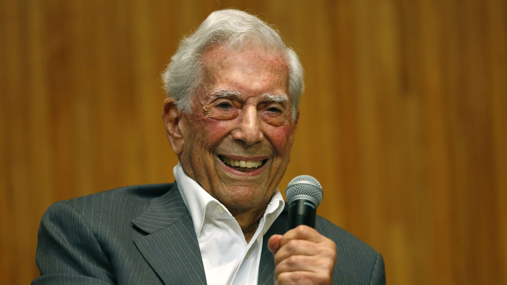 Mario Vargas Llosa tijdens een bijeenkomst in Mexico in 2023