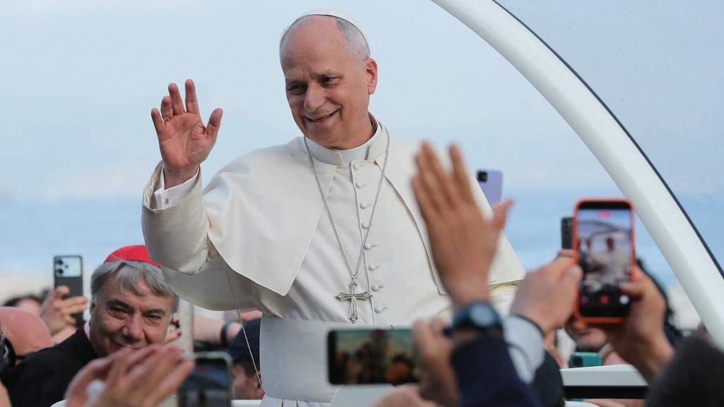 Foto: Paus Leo XIV: laat AI ons niet beroven van onze menselijkheid