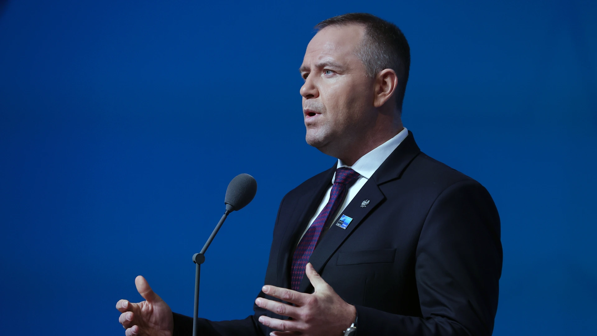 Poolse president blokkeert wet voor samenlevingscontract stellen van zelfde geslacht