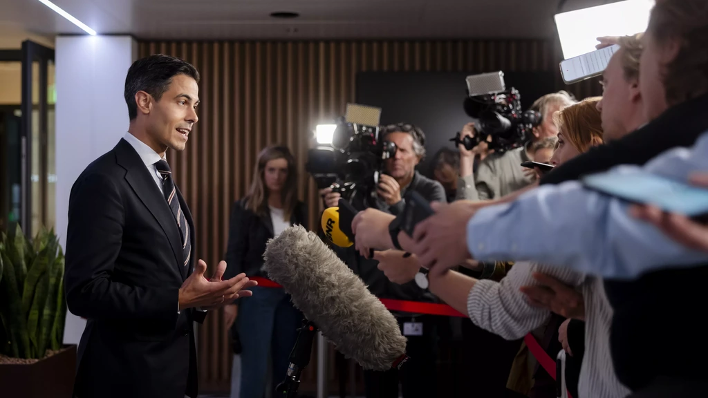 Minderheidscoalitie op de valreep akkoord over begroting Minderheidscoalitie op de valreep akkoord over begroting