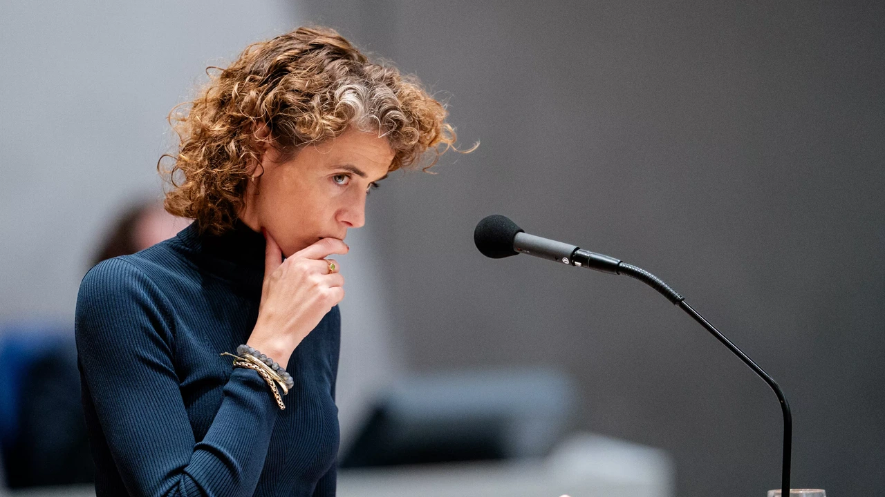 Nog geen steun voor zorgbegroting door onzekerheid over compensatie chronisch zieken Nog geen steun voor zorgbegroting door onzekerheid over compensatie chronisch zieken