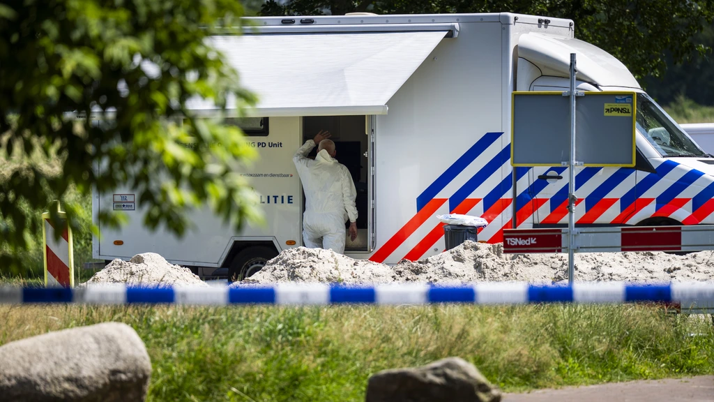 15-jarige verdachte van moord op ouders in Meerstad langer vast