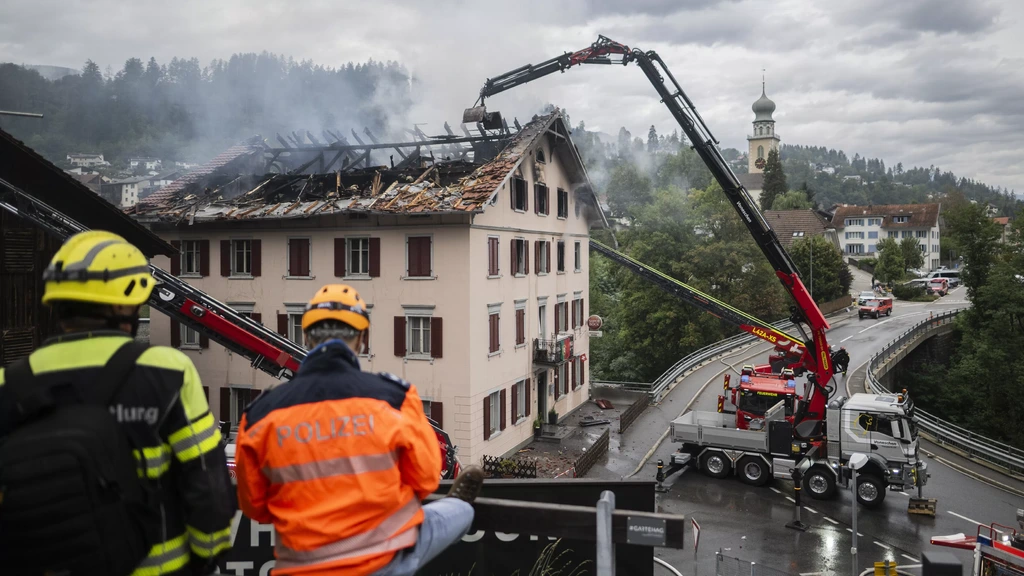 Vier vermisten dood gevonden na brand in Zwitsers restaurant