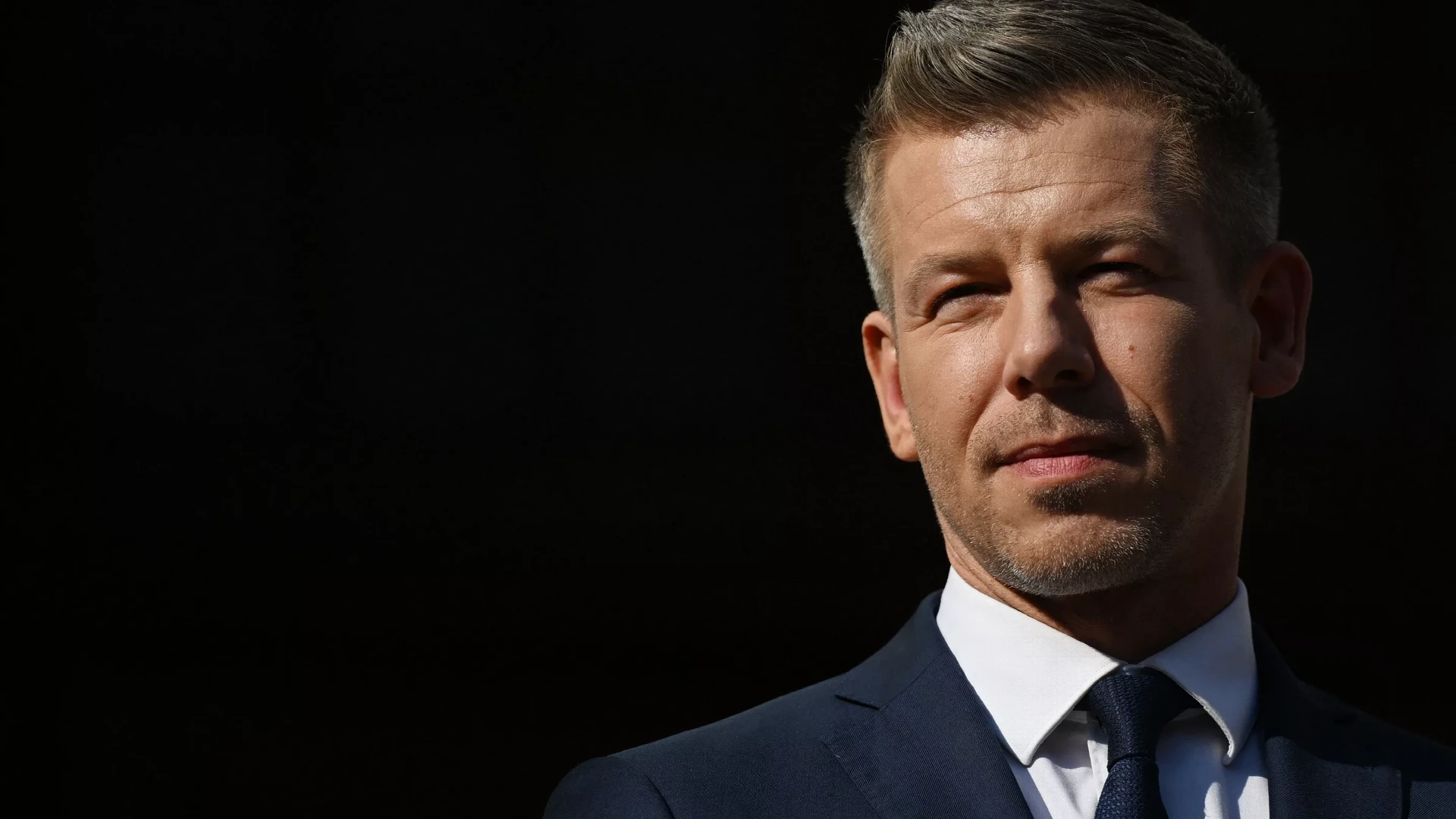 Magyar breekt Orbáns systeem af, maar bouwt hij iets beters?