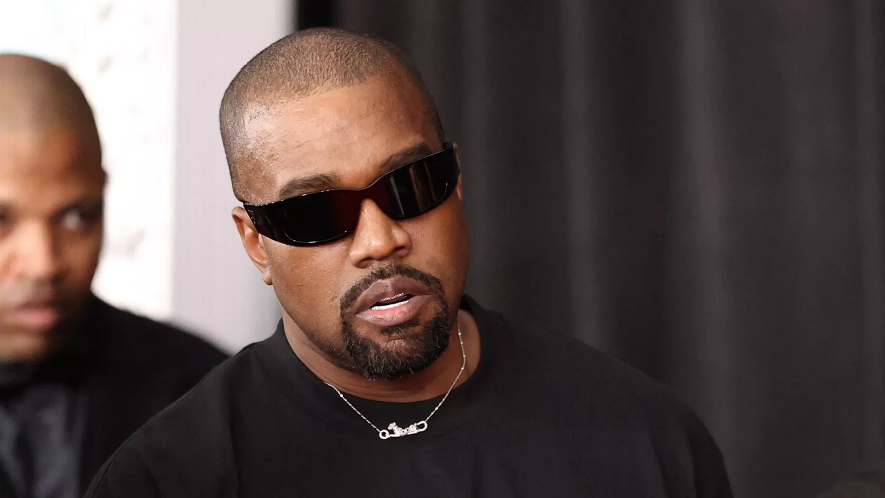 Rapper Ye gaat toch niet optreden in Rusland Rapper Ye gaat toch niet optreden in Rusland