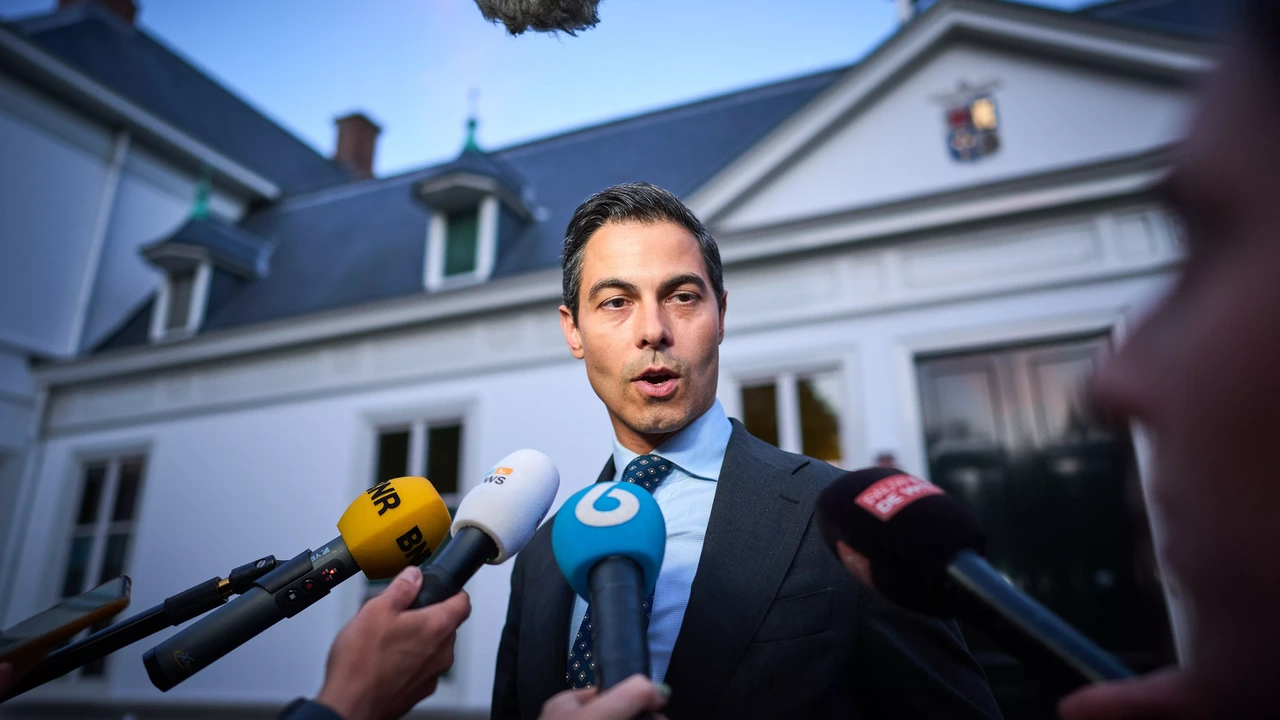 Kabinet spreekt verder met oppositie, deadline nadert snel