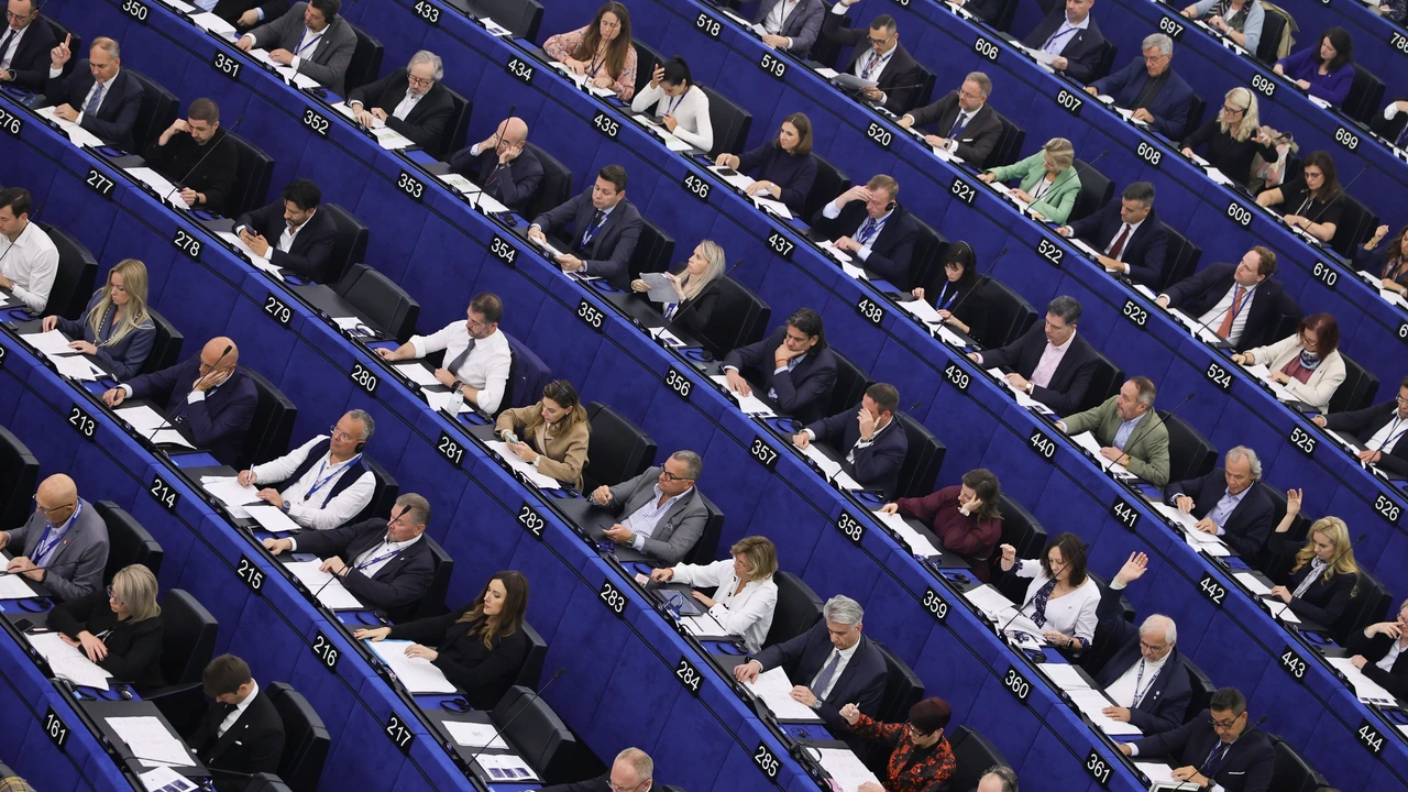 Kantoren van opgeheven radicaal rechtse partij in EU-parlement doorzocht