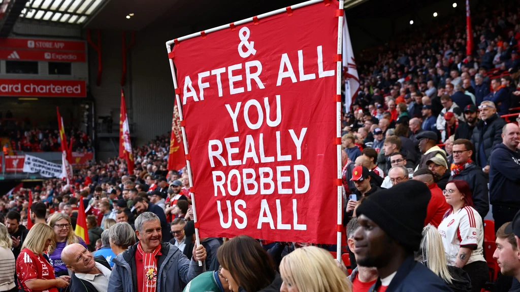 Liverpool-fans beschimpen 'valsspelers' City: 'Prijzen moeten worden afgenomen'