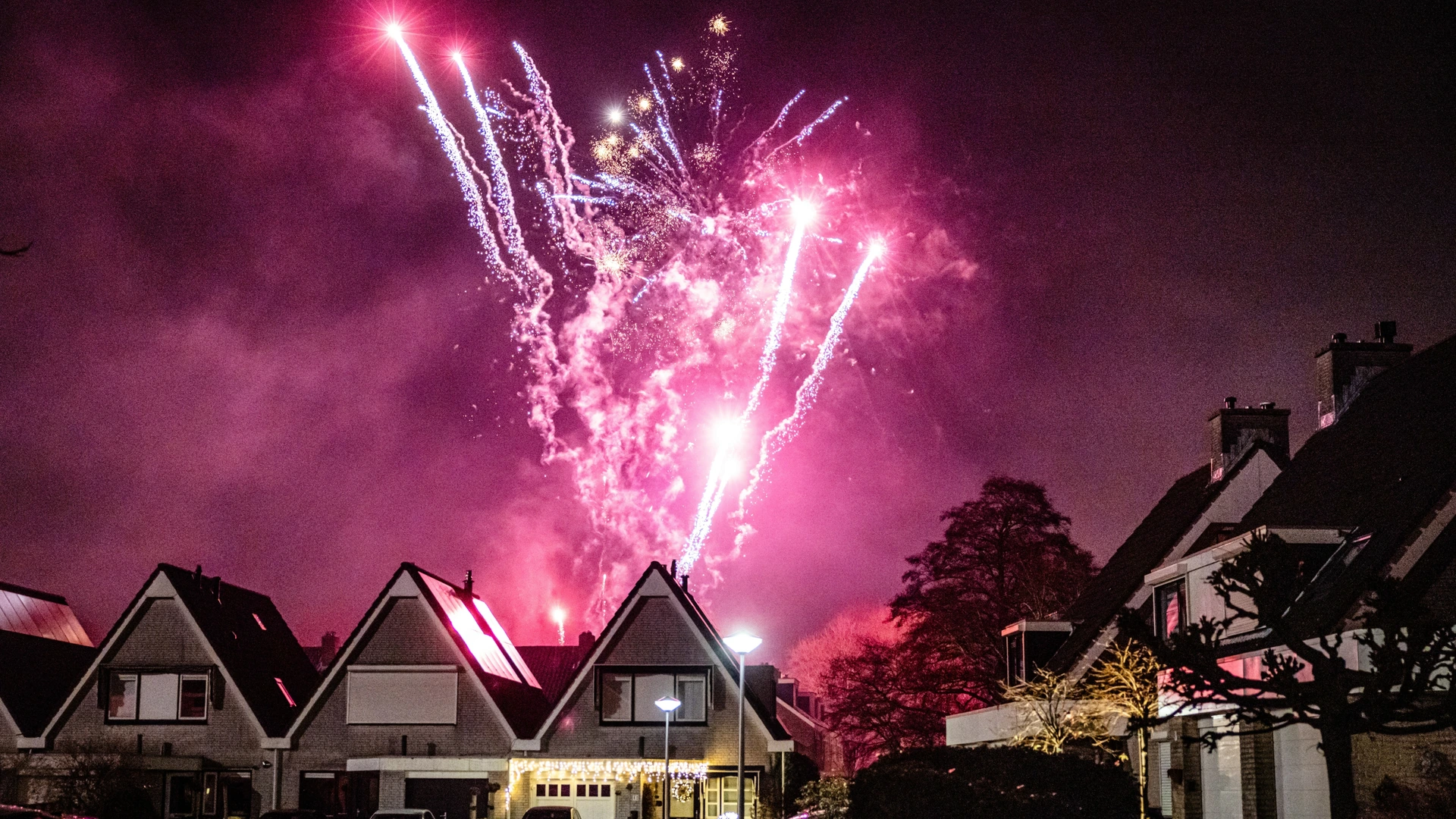 Raad van State: mensen kunnen straks te makkelijk alsnog vuurwerk afsteken