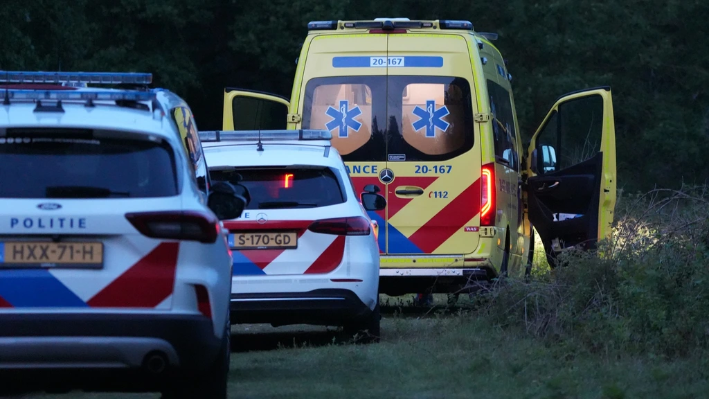 Foto: Kinderen vinden dode man in bos tijdens voetbalkamp in Rijen