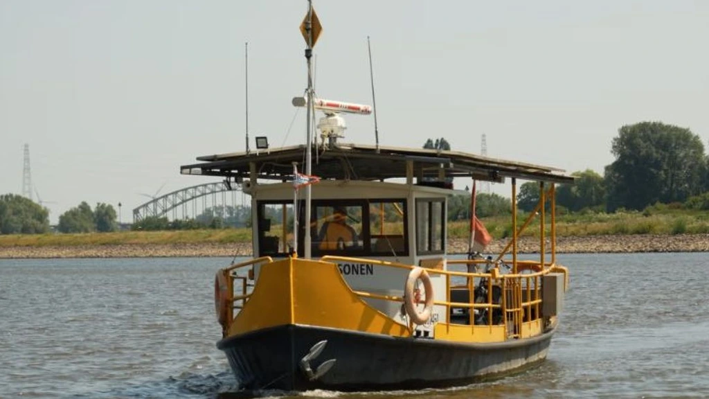 Foto: Gelderse veerpontjes uit de vaart door lage waterstanden op rivieren