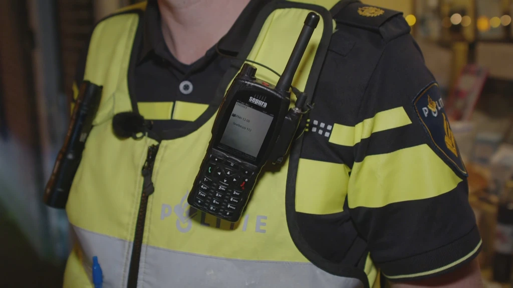 Agenten gewond na mishandeling bij controle, Rotterdammer (49) opgepakt