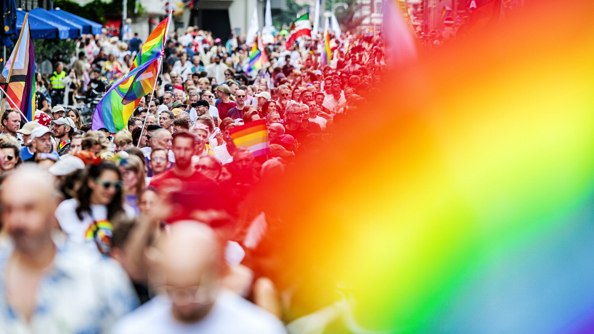 Amsterdam viert eerste WorldPride: grootste lhbti-evenement ooit is meer dan een feest