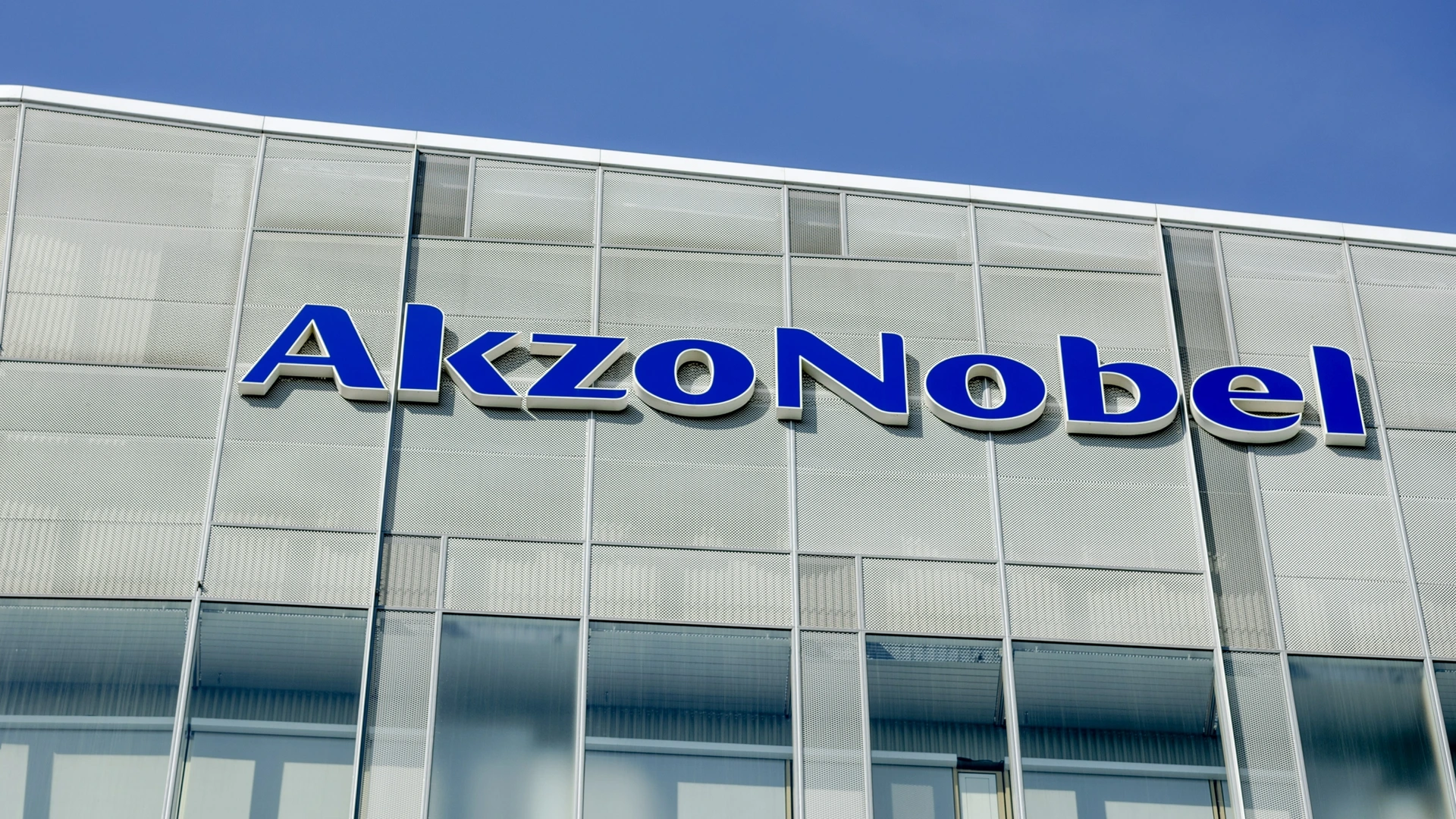 Japanse verfproducent staakt poging om AkzoNobel over te nemen